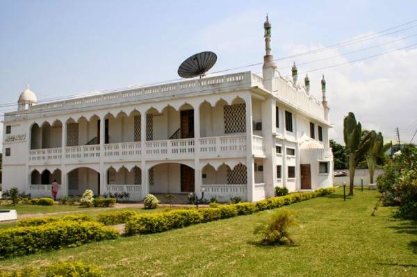 Ahmadiyya Muslim Mission - Accra, Ghana