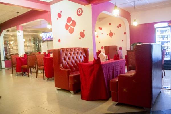 Etti's Restaurant - Takoradi, Ghana